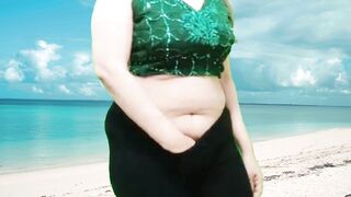 Sea site step sister enjoy orgasm sex on beach - 3 image