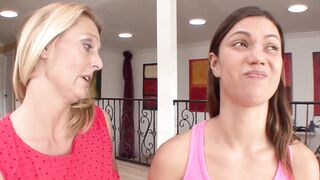 sexy lesbian hd - best lesbosex - 4 image