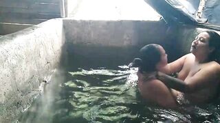 Nothing more exciting than sexual challenges and this time it was fucking in the neighbor's tank - 12 image