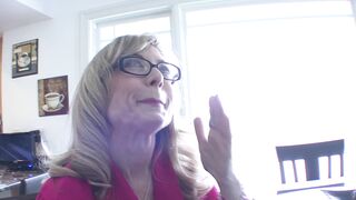 Inexperienced brunette MILF gets fucked by her sugar stepmommy - 3 image