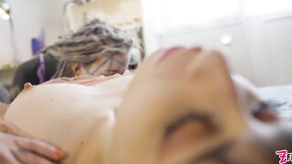 Anuskatzz loves to make her girlfriends ass gape - 3 image