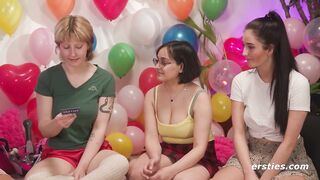 Ersties - Moist Dare Ring With 5 Hot Ersties Girls - 13 image