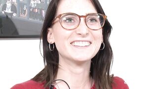 Ersties - 20-year-old Lia from Magdeburg fingers her shaved pussy - 3 image