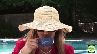 Aunties Tongue Is the Best Cure for a Sad Asian Princess and Her Pussy - 2 image