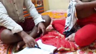 Beautiful indian girl sex with supervisor - 2 image