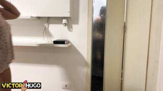 Taking a shower with my friend I sucked her pussy - 4 image