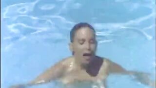 DIFFERENT STROKES (1998) - 4 image