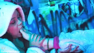 BBW Ebomy Lesbian feet worship on pettie tattoed girlfriend - 4 image