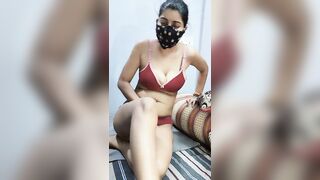 Indian girl fuck in hanky and dildo silicon - 5 image