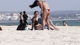 Unabashedly lesbian games on the beach - 15 image