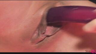 Hot Stunners Lexi Marie & Tera Patrick Share A Juicy Dildo! - 13 image