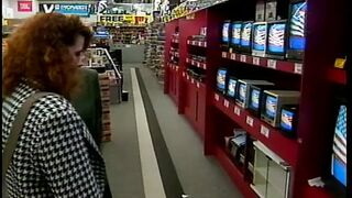 lesbians secretly lick their bare pussies in store - 1 image