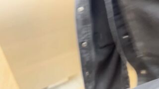 I Sucked the Vagina of the Woman I Met at the Cinema in the Bathroom - 14 image