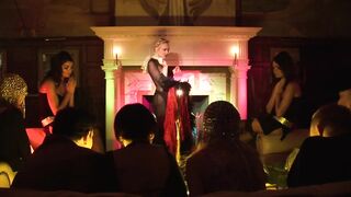 Valerie Pearl And Her Friend Jodie James Outdoor Dildo Fuck