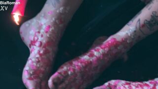 Love How Hot Wax Feels On My Feet