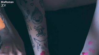 Love How Hot Wax Feels On My Feet