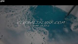 Bathtub Beauties Lesbian Sex With Abigail Mac - With Bonus BTS Content