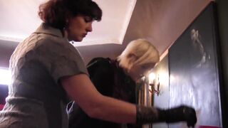 Watch Dylan Ryan, Juliette March, Syd Blakovich & Aiden Starr in hot amateur lesbian action! - 1 image