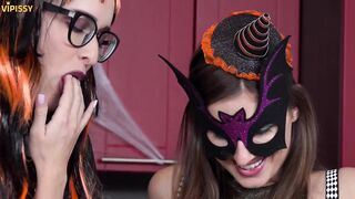 Jenifer Jane, Claudia Mac & Sasha Sparrow get kinky in Halloween Piss Drinking with a White Girl - 3 image