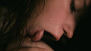 Lea Seydoux and her French celebrity girlfriend indulge in steamy lesbian action - 6 image