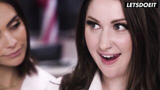 Big ass college girls Violet Starr & Bella Blu have a naughty classroom orgy - 12 image