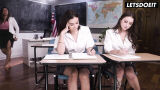 Big ass college girls Violet Starr & Bella Blu have a naughty classroom orgy - 3 image