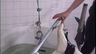 Redhead gets her ass smacked until it turns red - 1 image