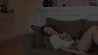 threesome Alyssa Reece and Jessica Bangkok have interracial